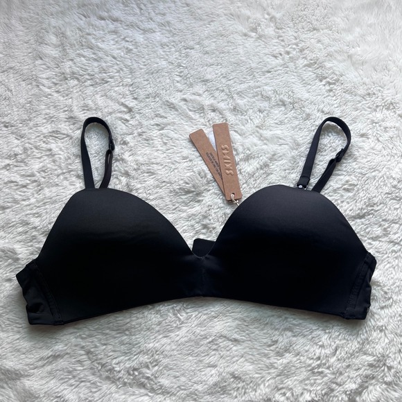 SKIMS Other - SKIMS Wireless Form Maternity T-Shirt Demi Nursing Bra Onyx Black Size 34A NWT